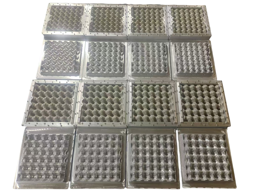환경 친화적 폐기물 종이 계란 카튼 생산 라인 회전형 45KW-200kw 대용량 계란 트레이 기계 15 좌석 계란 카튼 제조 기계 4 * 4 곰팡이 유형