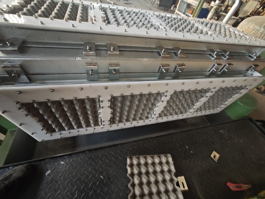 12-20 스트로크 / 분 종이 계란 트레이 기계 생산을 위한 계란 카튼 형성 기계 2500 조각 / 시간