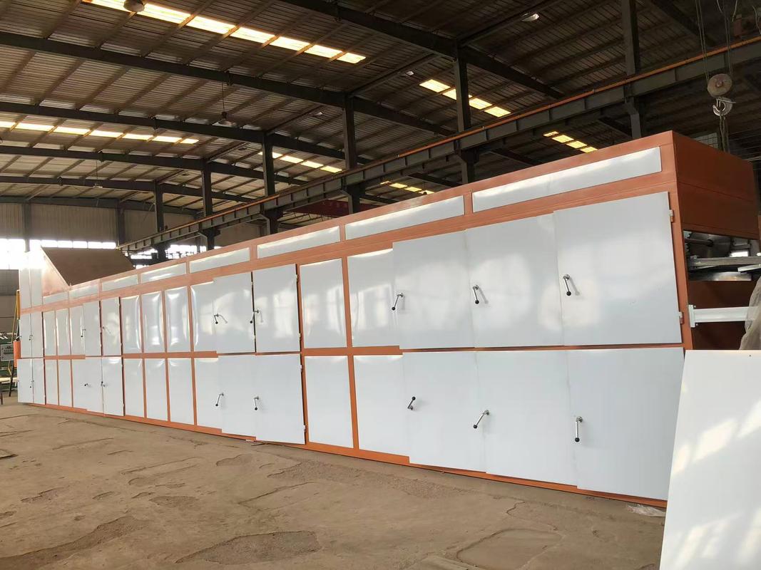 재생 펄프를 사용하여 다양한 종류의 계란판 및 트레이를 생산하는 자동 계란판 생산 라인 5000-6000개/h PLC 제어